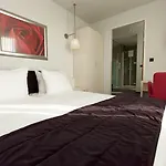 Westcord Art 4 Stars Hotel 4*
