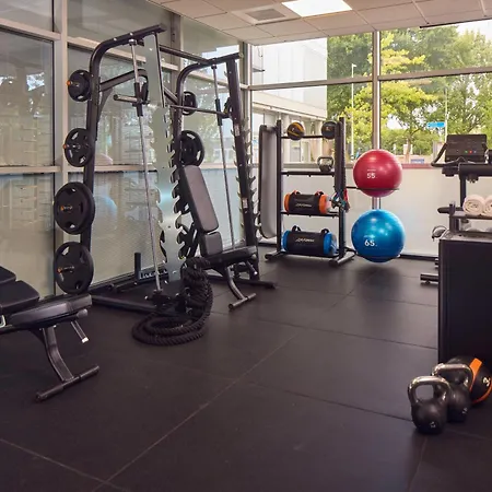 ويست كورد آرت هوتل 4 ستارز فندق 4*