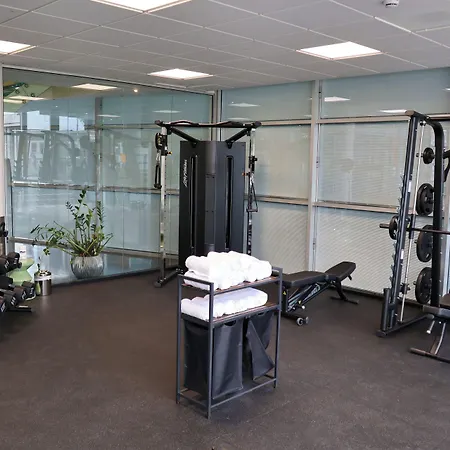 ويست كورد آرت هوتل 4 ستارز فندق 4*