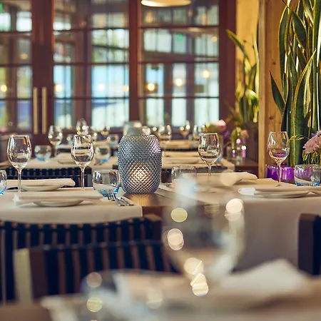 Westcord Art 4 Stars 4*