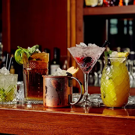 Westcord Art 4 Stars 4*