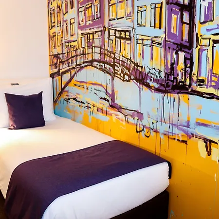 Westcord Art 4 Stars Hotel