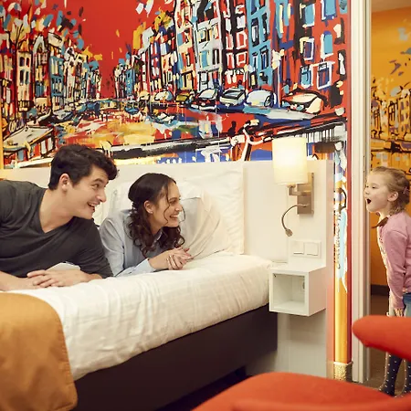 Hotel Westcord Art 4 Stars 4*