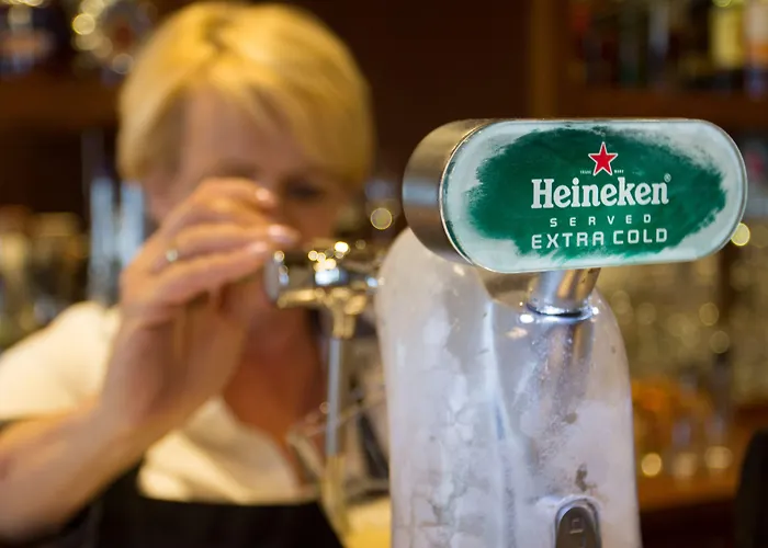 ウエストコード アート 4 スターズ アムステルダム