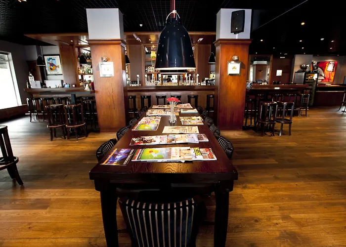 ウエストコード アート 4 スターズ アムステルダム