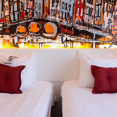 Westcord Art 4 Stars Otel 4*